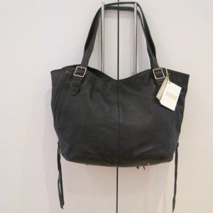 SOFT LEATHER DESIGNER HANDBAG W/ TAGS STILL ON!